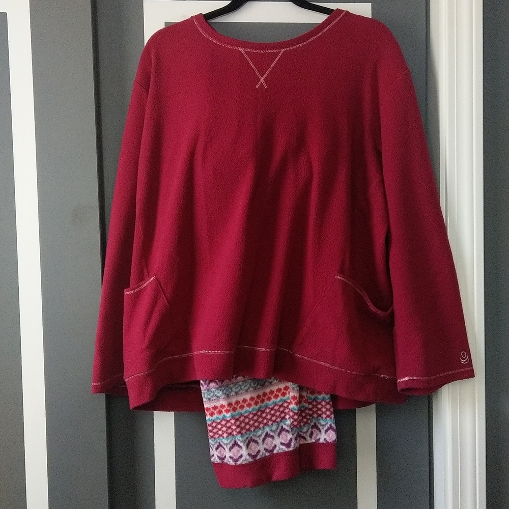 Cuddl Duds Fleece Pajama Set